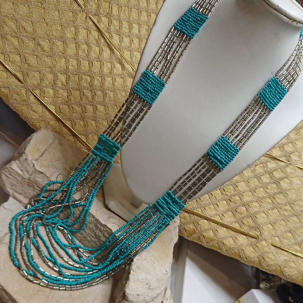 Tribal Design Turquoise Color Seed Beads and Silver Tone Beaded Necklace